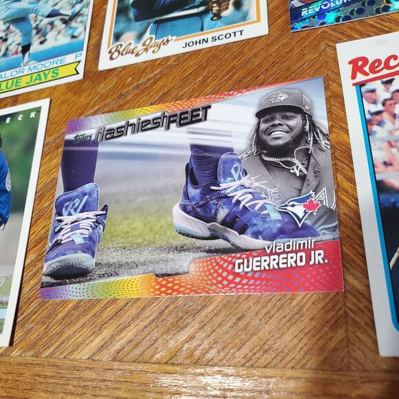 Toronto Blue Jays 12 Card Lot Guerrero Jr. 2021 Panini Chronicles Revolution Ref - Picture 11 of 13